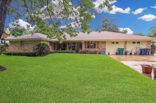 4304 Balboa Dr, Fort Worth TX  76133-5406 exterior