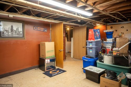 1055 Farrington St, Saint Paul MN  55117-5103 exterior