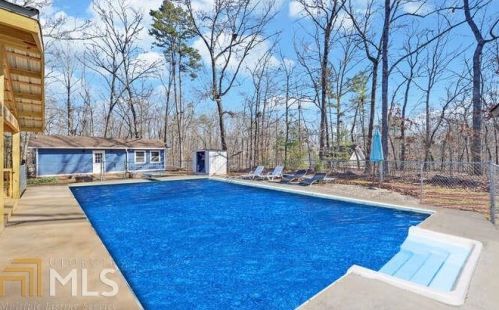 48 Ridgewood Ln, Hartwell, GA 30643-4145