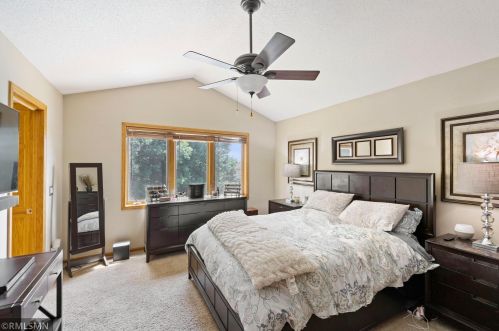 6512 137th St, Saint Paul MN  55124-4625 exterior