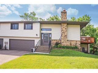 4454 Johnny Cake Ridge Rd, Saint Paul, MN 55122-2510