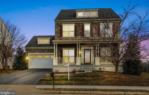 317 Hopkins Dr, Boyce, VA 22620-9720