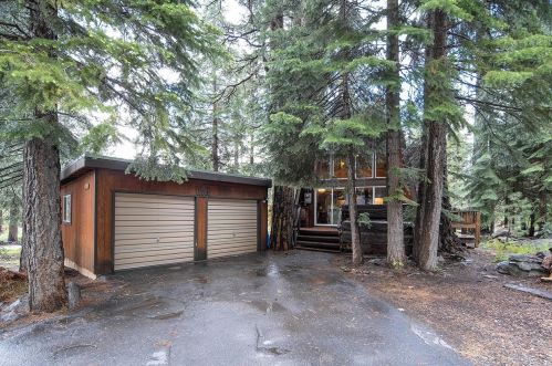 11665 Silverfir Dr, Truckee CA  96161-3207 exterior