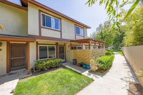 1798 Willow Woods Dr, Anaheim, CA 92807-1462