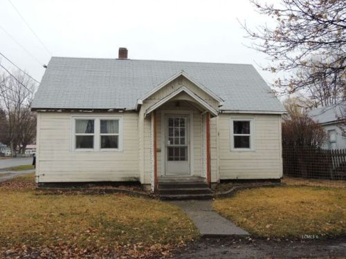 124 L St, Lakeview, OR 97630-1229