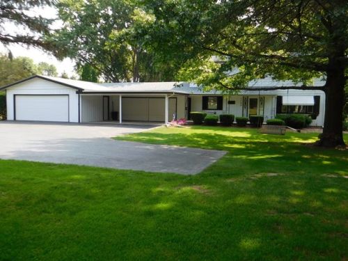 1120 Mill Rd, Rockford, IL 61108-4563