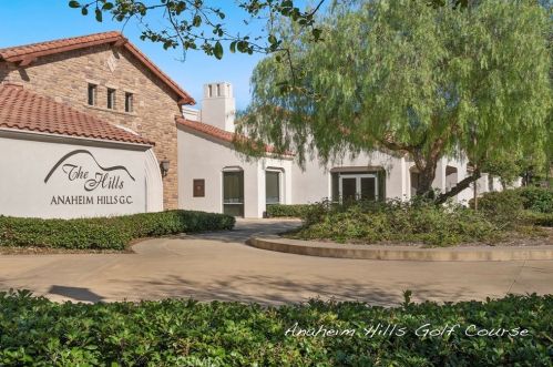 8192 Kennedy Rd, Anaheim CA  92808-2212 exterior