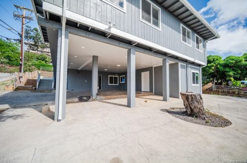 1945 Kapalama Ave, Honolulu HI  96817-1840 exterior
