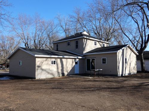 54 Park Dr, Slayton, MN 56172-1051