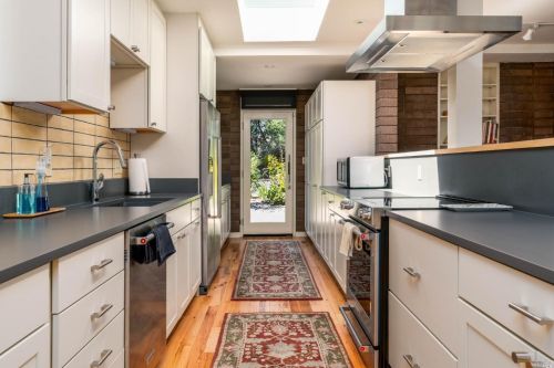 605 Dora Ave, Ukiah CA 95482-3926 exterior