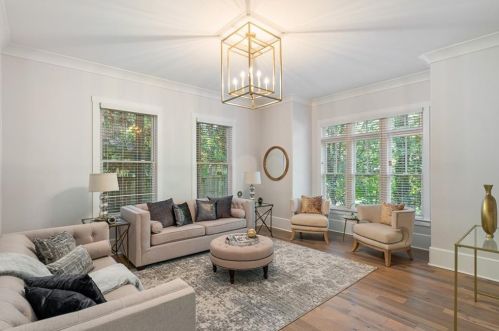 2731 Arden Rd, Atlanta GA  30305-1913 exterior