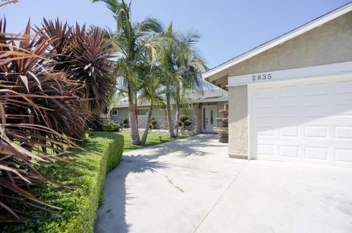 2835 White Ave, La Verne, CA 91750-4606