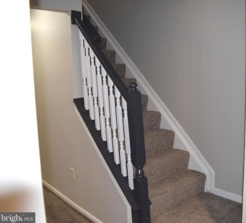 8532 Black Star Cir, Columbia, MD 21045-2646