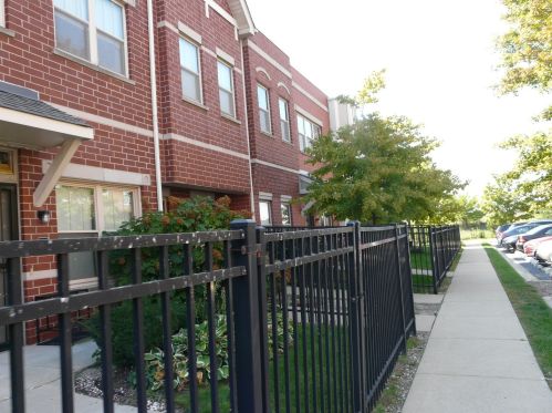 6710 Keating Ave, Chicago, IL 60629-5674