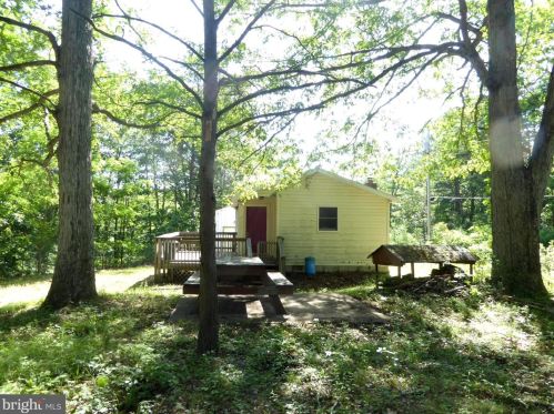 187 Doe Trl, Springfield, WV 26763-9630