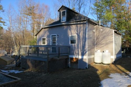 37 Great Pond Rd, Kingston, NH 03848-3738