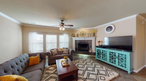 821 Ridgecrest Ct, Aubrey, TX 76227-6250