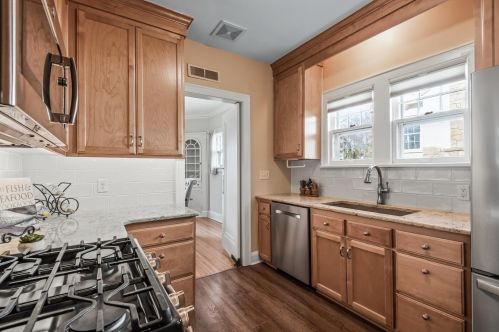 2304 Carter Ave, Saint Paul MN  55108-1639 exterior