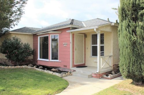 6703 Mclennan Ave, Van Nuys, CA 91406-5542