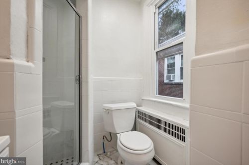 6937 19 St, Philadelphia PA  19146-2936 exterior