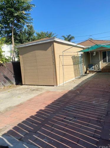 2115 Nord St, Compton, CA 90222-2511