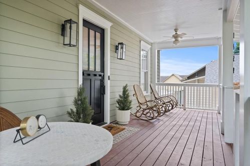 1759 Marietta Rd, Atlanta GA  30318-2763 exterior