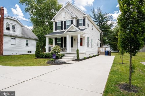 122 Kings Hwy, Mount Royal, NJ 08061-1025