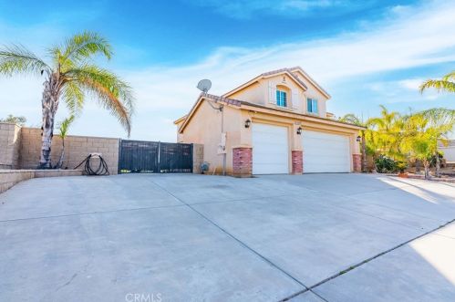 19105 Eldorado Rd, Perris, CA 92570-6528