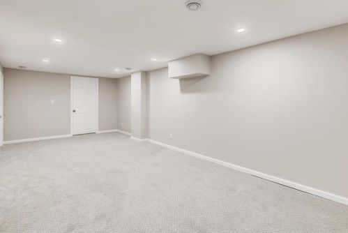 1648 Idaho Ave, Saint Paul MN  55106-1318 exterior