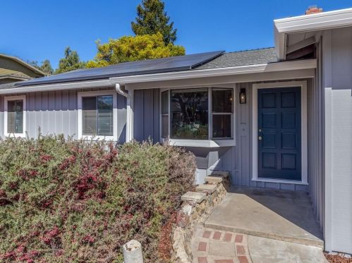 15839 Edmund Dr, Los Gatos, CA 95032-3724