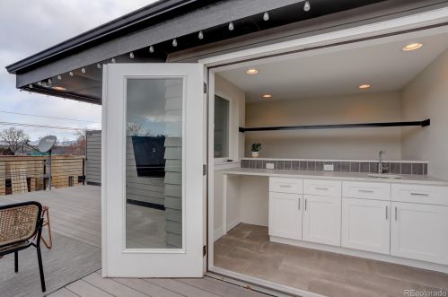 2755 Acoma St, Englewood CO  80110-1503 exterior