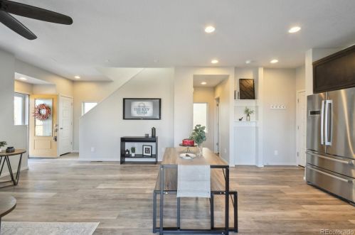 4627 Crestone Peak St, Denver CO  80601-4627 exterior