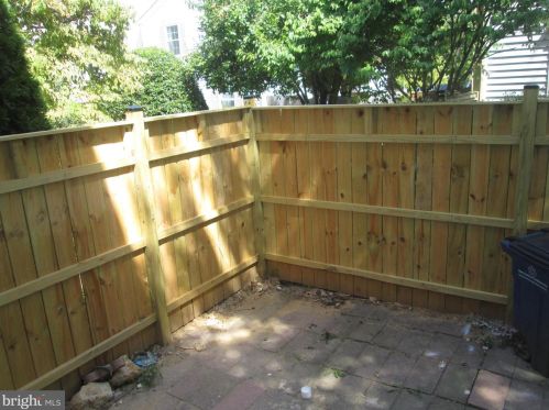 15 Valleyfield Ct, Silver Spring MD 20906-5724 exterior