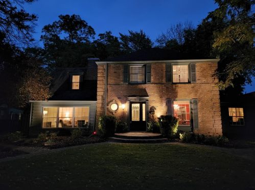 8027 Forest Ave, Hammond, IN 46321-1142