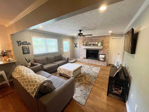 2583 Shannon Dr, Austell, GA 30106-3411