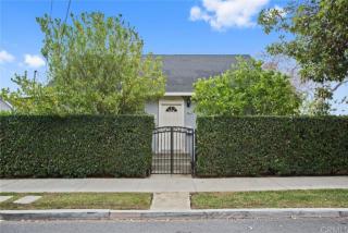 2424 White St, Pasadena, CA 91107-3329