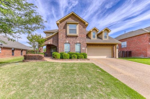 4205 Stonebriar Trl, Midlothian TX  76063-5874 exterior