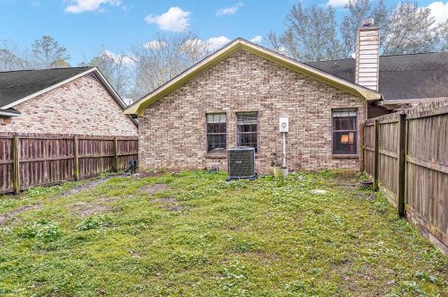 811 Temple Rd, Ladson SC  29456-3252 exterior
