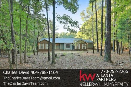 331 Gibson Rd, Newnan, GA 30263-4015