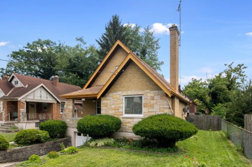 1447 Elkton Pl, Cincinnati, OH 45224-2515