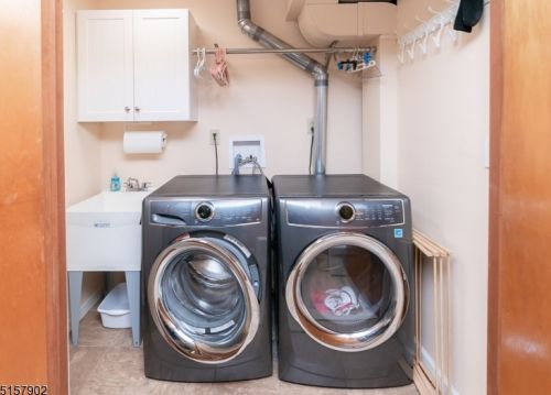 15 Mdw Ln, Hackettstown NJ  07840-4143 exterior