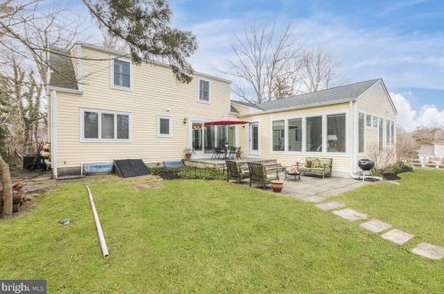 15 Snowden Ln, Princeton NJ exterior