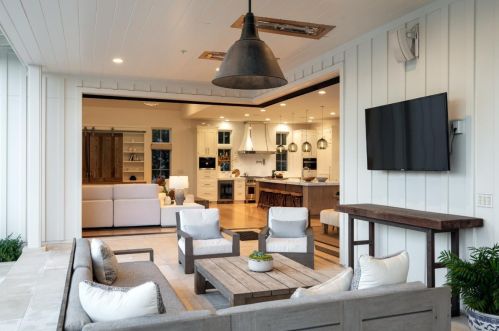 1475 Country Clb Dr, Los Altos CA 94024-5904 exterior