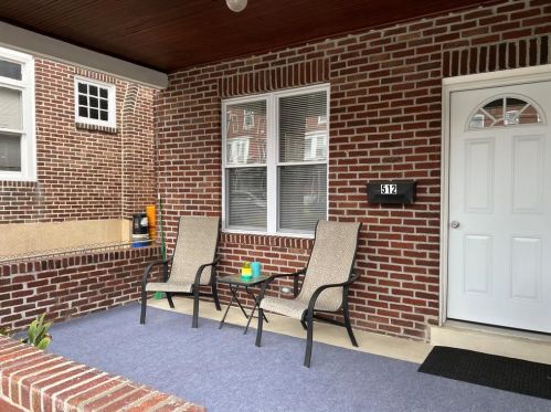 512 Hamilton St, Allentown PA  18101-1505 exterior