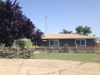 11290 Floral Ave, Conejo, CA 93662-9730