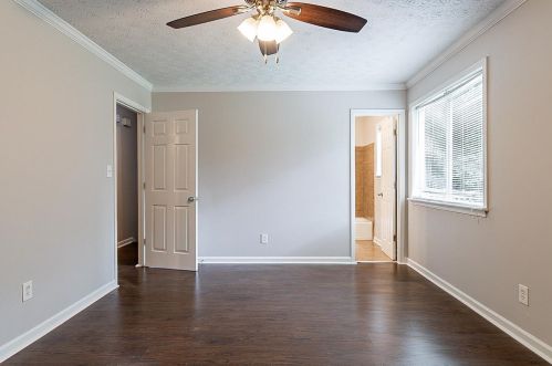 107 Parkview Dr, Stockbridge GA  30281-1112 exterior
