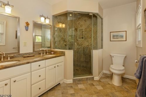 1097 Sussex Tpke, Dover NJ  07869-4206 exterior