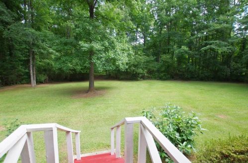 343 Hemphill Rd, Stockbridge GA  30281-2827 exterior