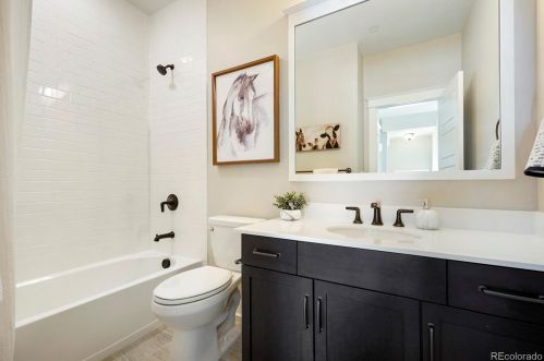 10353 58th Ave, Denver CO  80238 exterior