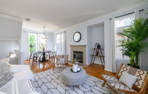 39 Tall Oak, Irvine CA  92603-4213 exterior